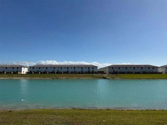 $2,900 | 2767 Southeast 25th Avenue, Homestead, FL 33035