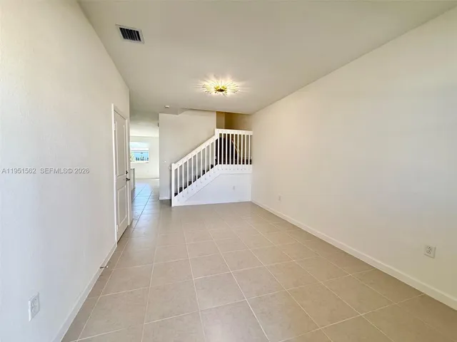 $2,900 | 2767 Southeast 25th Avenue, Homestead, FL 33035