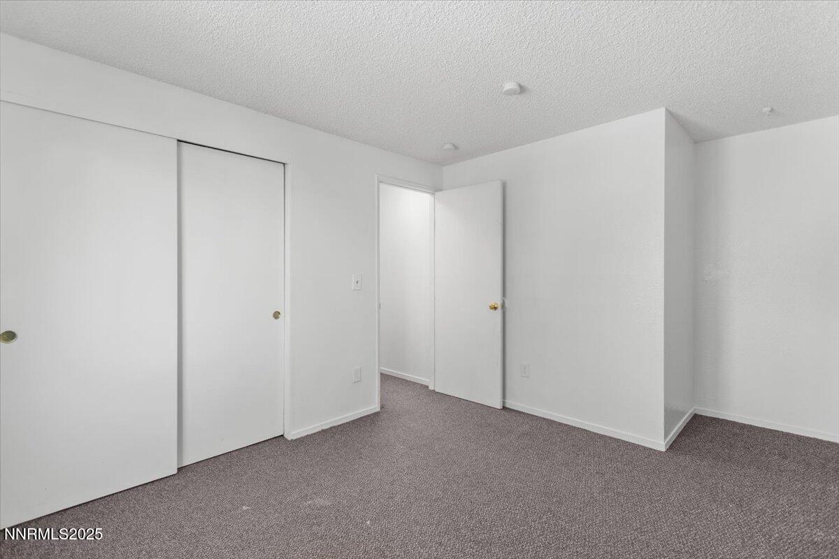 1090 Hartford Court Reno, NV 89503 - Photo 19 of 45