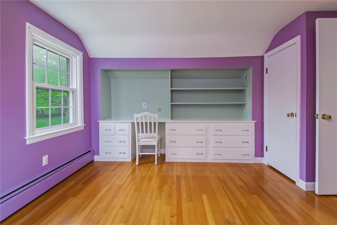 17 Lakeview Road Lincoln, RI 02865 - Photo 17 of 26 Gallery Image 17