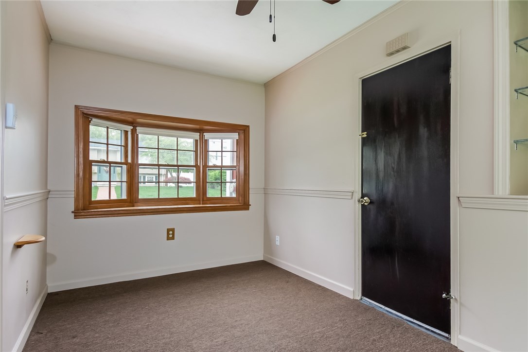 17 Lakeview Road Lincoln, RI 02865 - Photo 8 of 26 Gallery Image 8