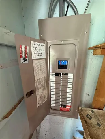 $170,000 | 1402 Cherokee Street, Leavenworth, KS 66048