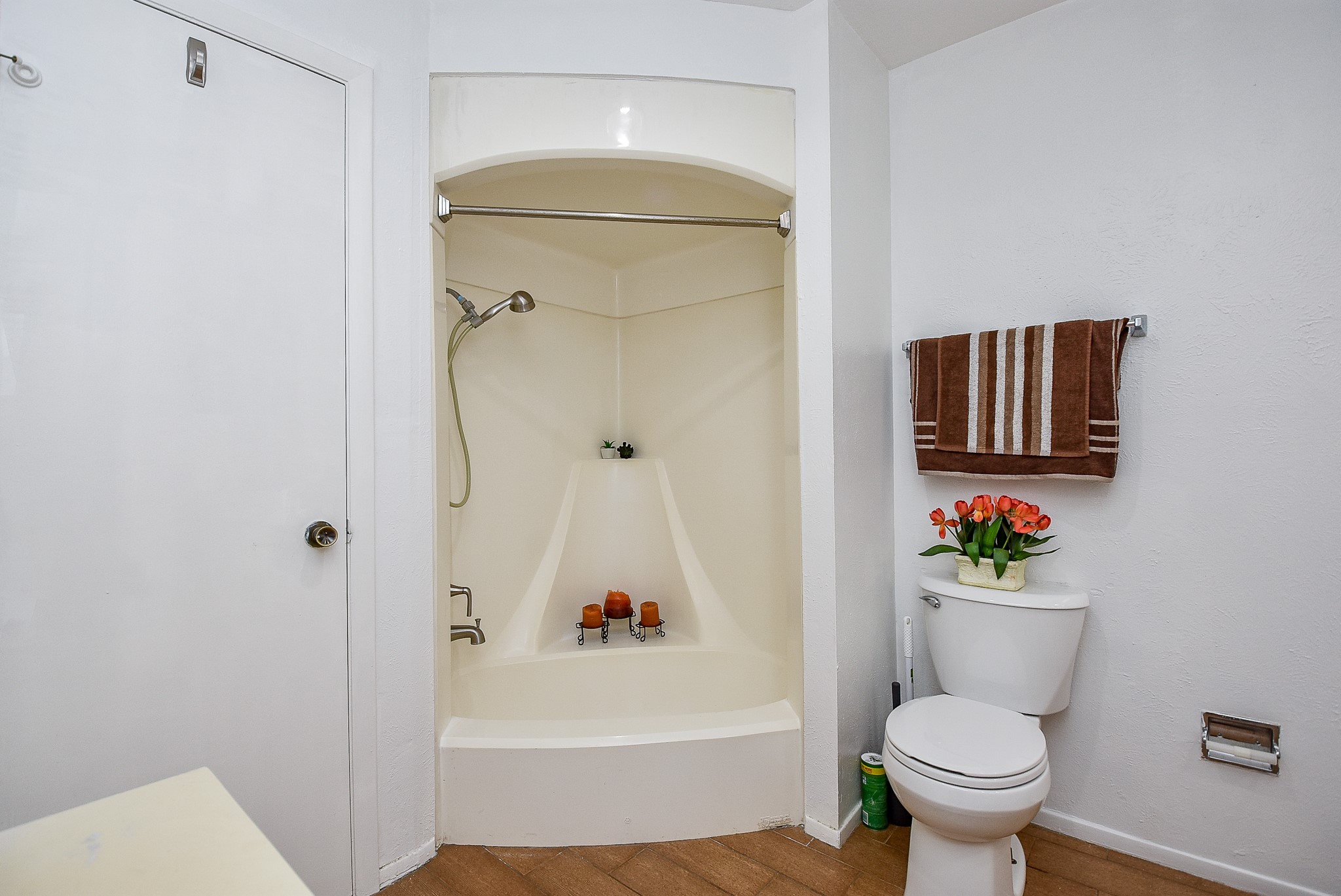 5000 Milwee Street, Unit 74 Houston, TX 77092 - Photo 16 of 35 a bathroom with a toilet and a shower