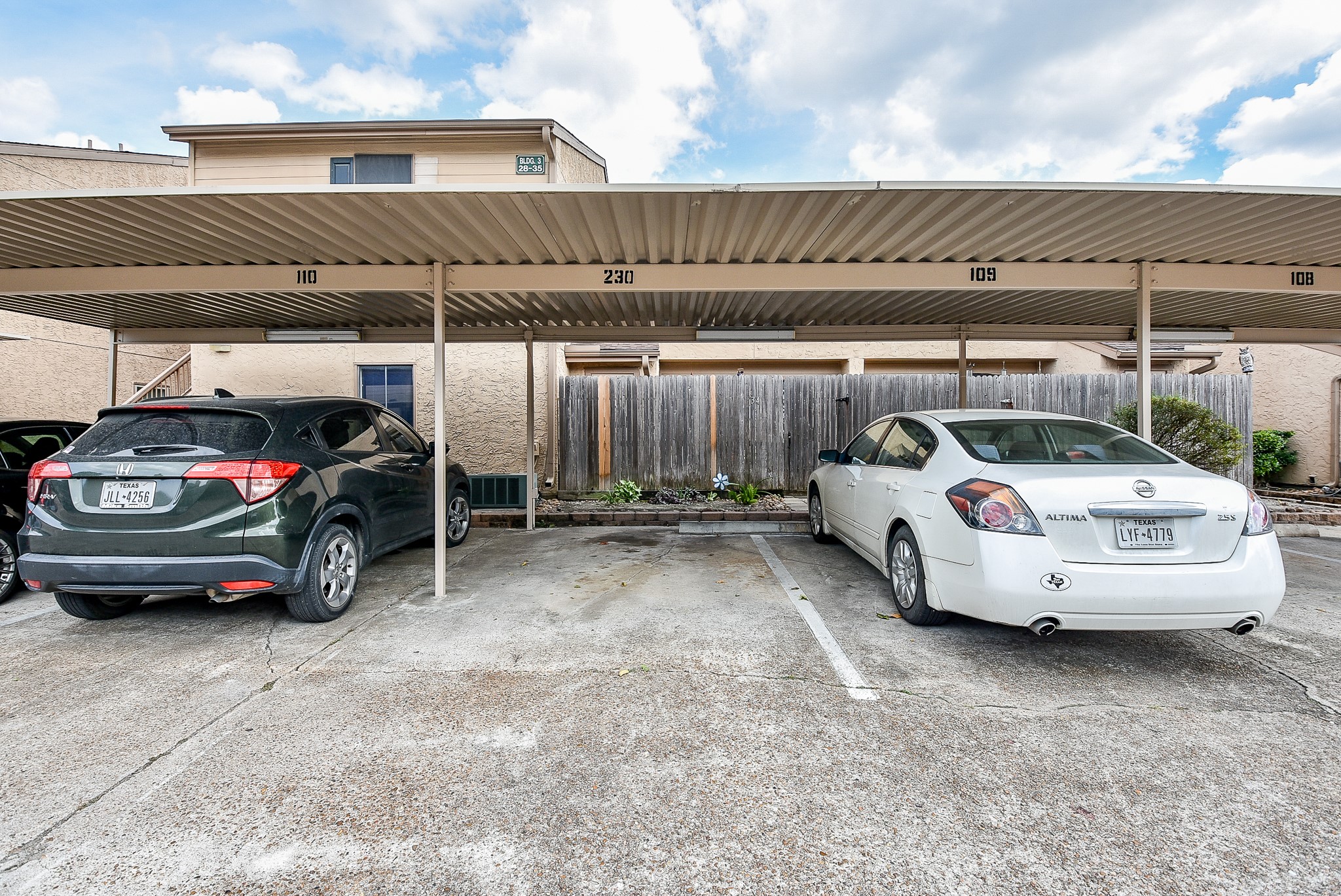 5000 Milwee Street, Unit 74 Houston, TX 77092 - Photo 35 of 35 a car parked in garage