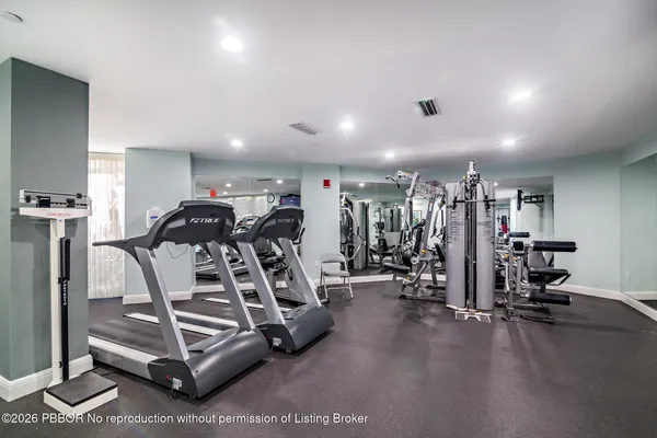 $10,000 | 3000 North Ocean Drive, Unit 32E, Riviera Beach, FL 33404