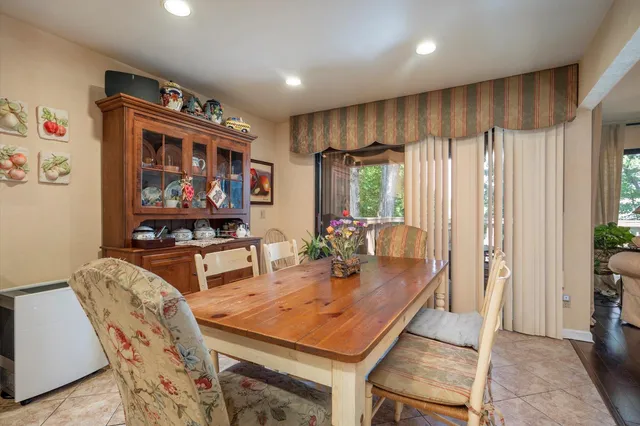 $1,299,000 | 70 Short Way, Roslyn Heights, NY 11577