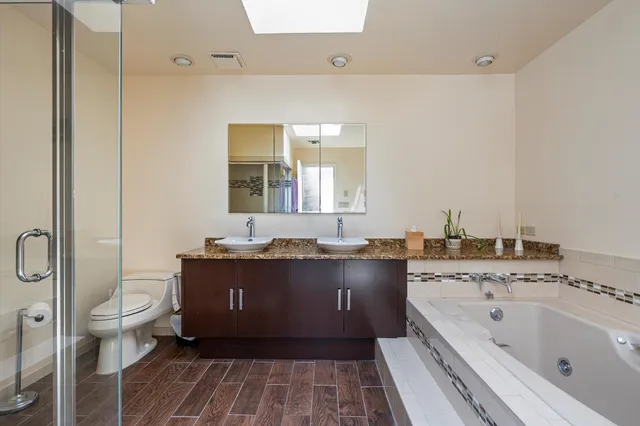 $1,299,000 | 70 Short Way, Roslyn Heights, NY 11577