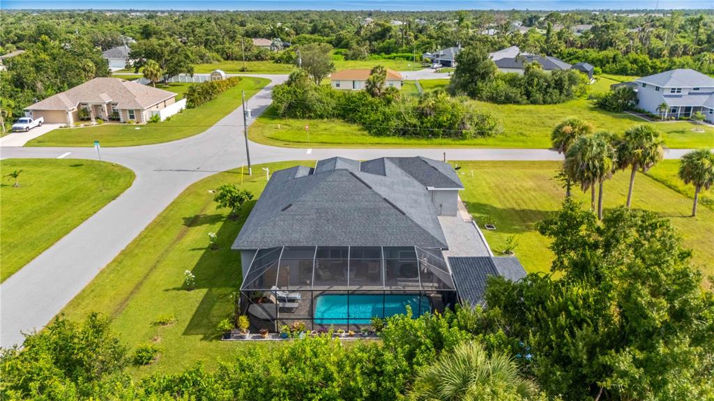 114 Venice Road Rotonda West, FL 33947 - Photo 11 of 88