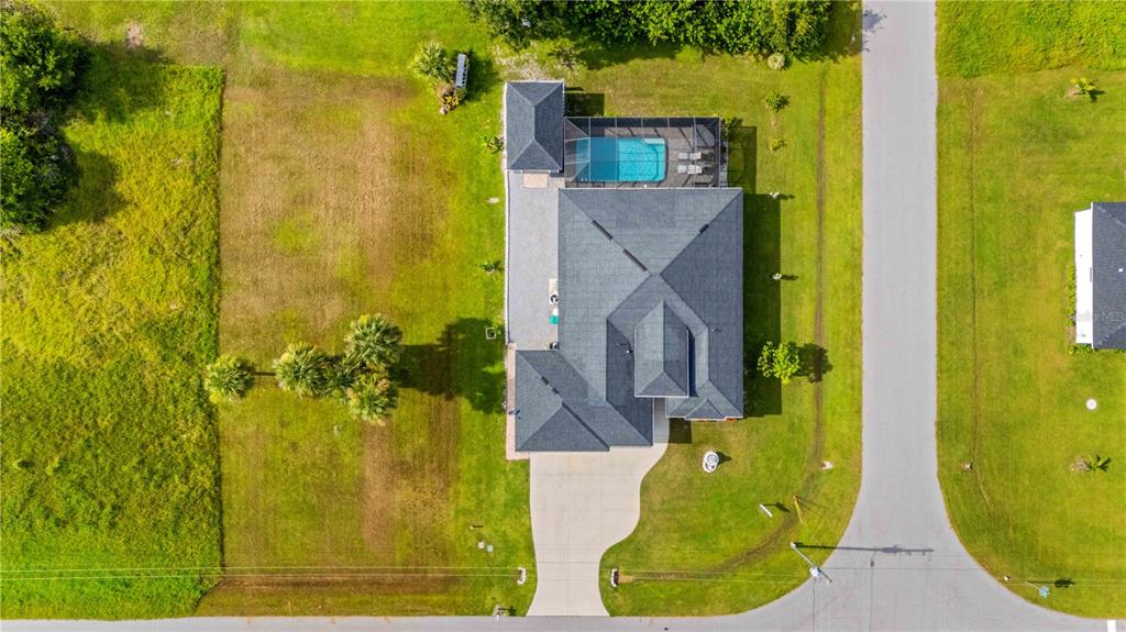 114 Venice Road Rotonda West, FL 33947 - Photo 6 of 88