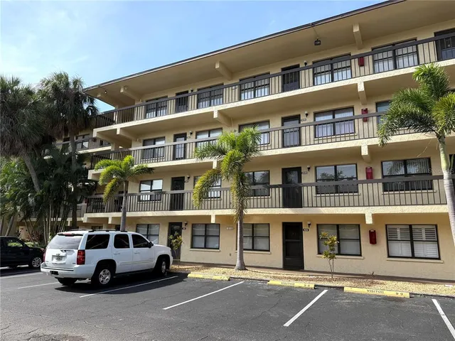 a car parked in front of a building