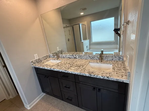 $3,200 | 11118 Northam Drive, Tomball, TX 77375