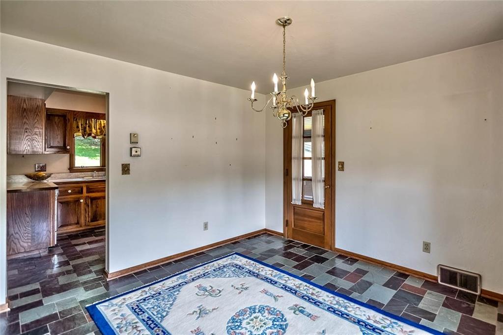 19 Lynmar Road Pittsburgh, PA 15209 - Photo 8 of 25