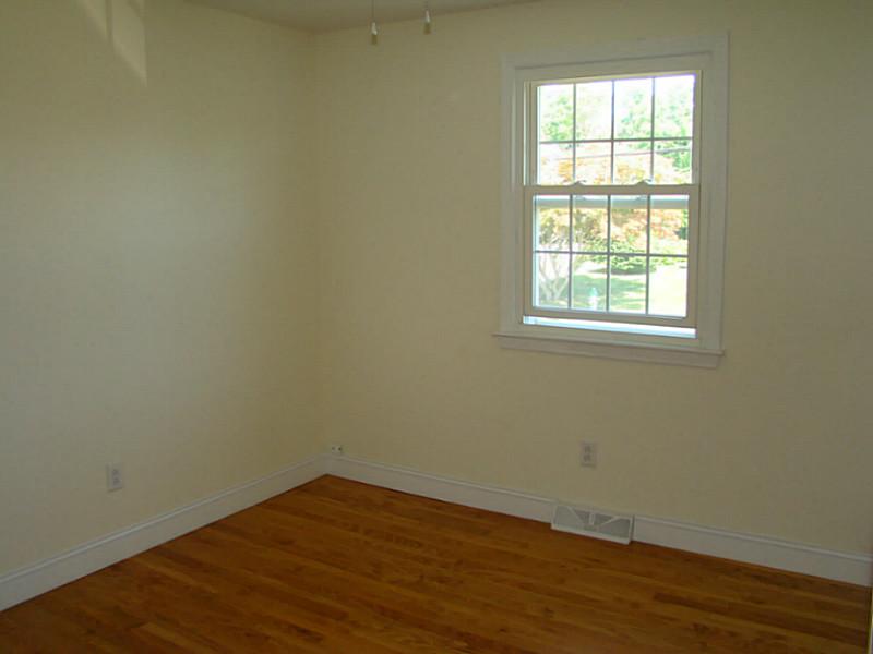 57 Potomac Road Portsmouth, RI 02871 - Photo 17 of 25 Bedroom.