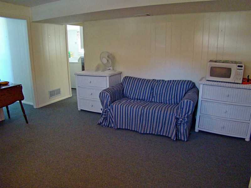 57 Potomac Road Portsmouth, RI 02871 - Photo 21 of 25 Den/Family/Great Room.