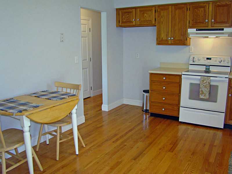 57 Potomac Road Portsmouth, RI 02871 - Photo 10 of 25 Kitchen.