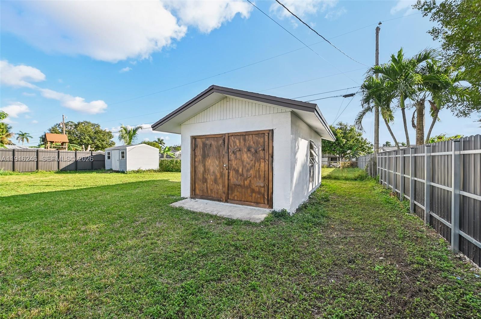 18950 Southwest 310th Street Homestead, FL 33030 - Photo 37 of 44