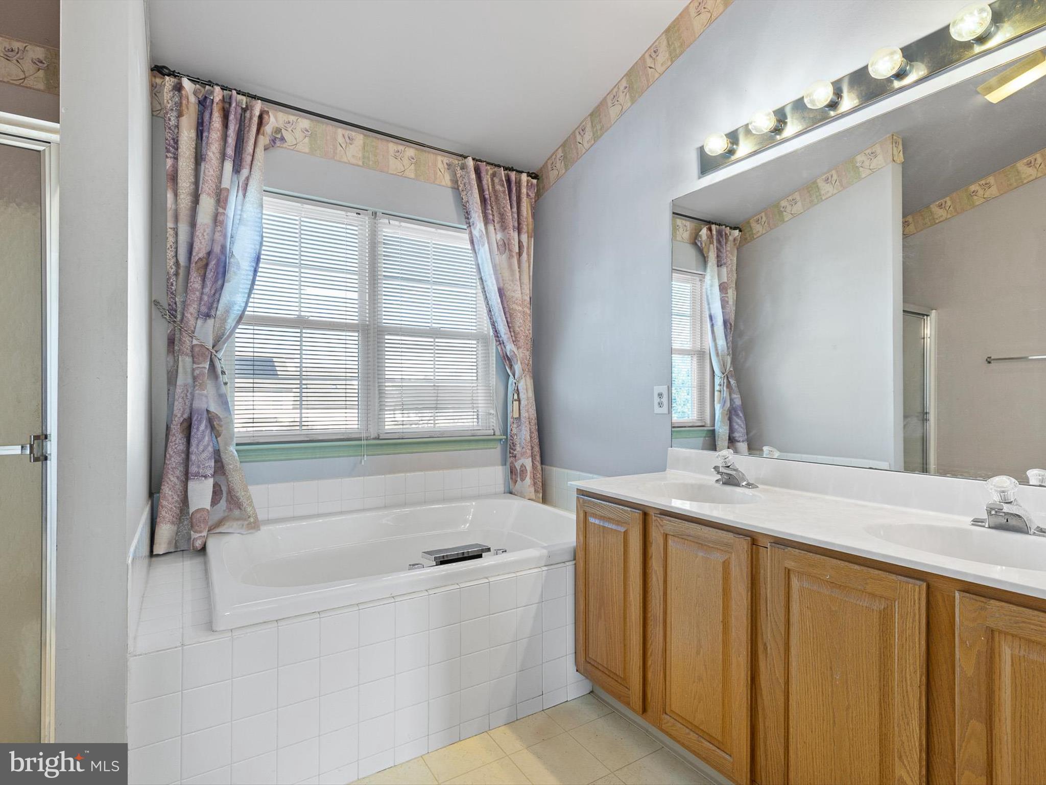 6 Dearborn Lane Bear, DE 19701 - Photo 21 of 33 Primary Bathroom