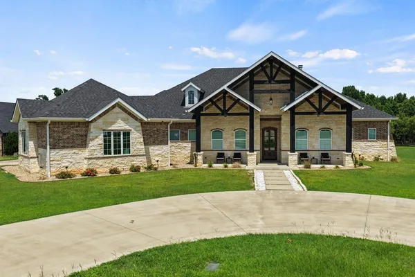 $899,000 | 367 Private Road, Pittsburg, TX 75686