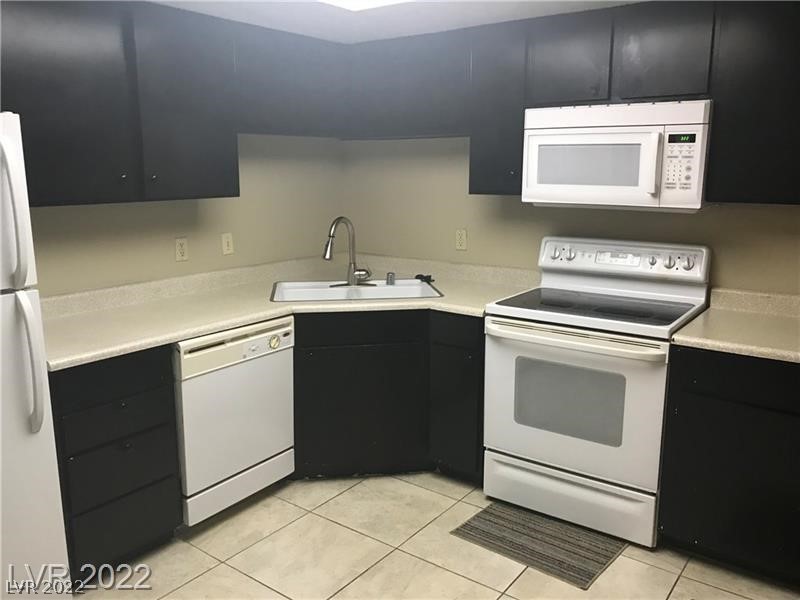 5905 Smoke Ranch Road, Unit C Las Vegas, NV 89108 - Photo 1 of 4