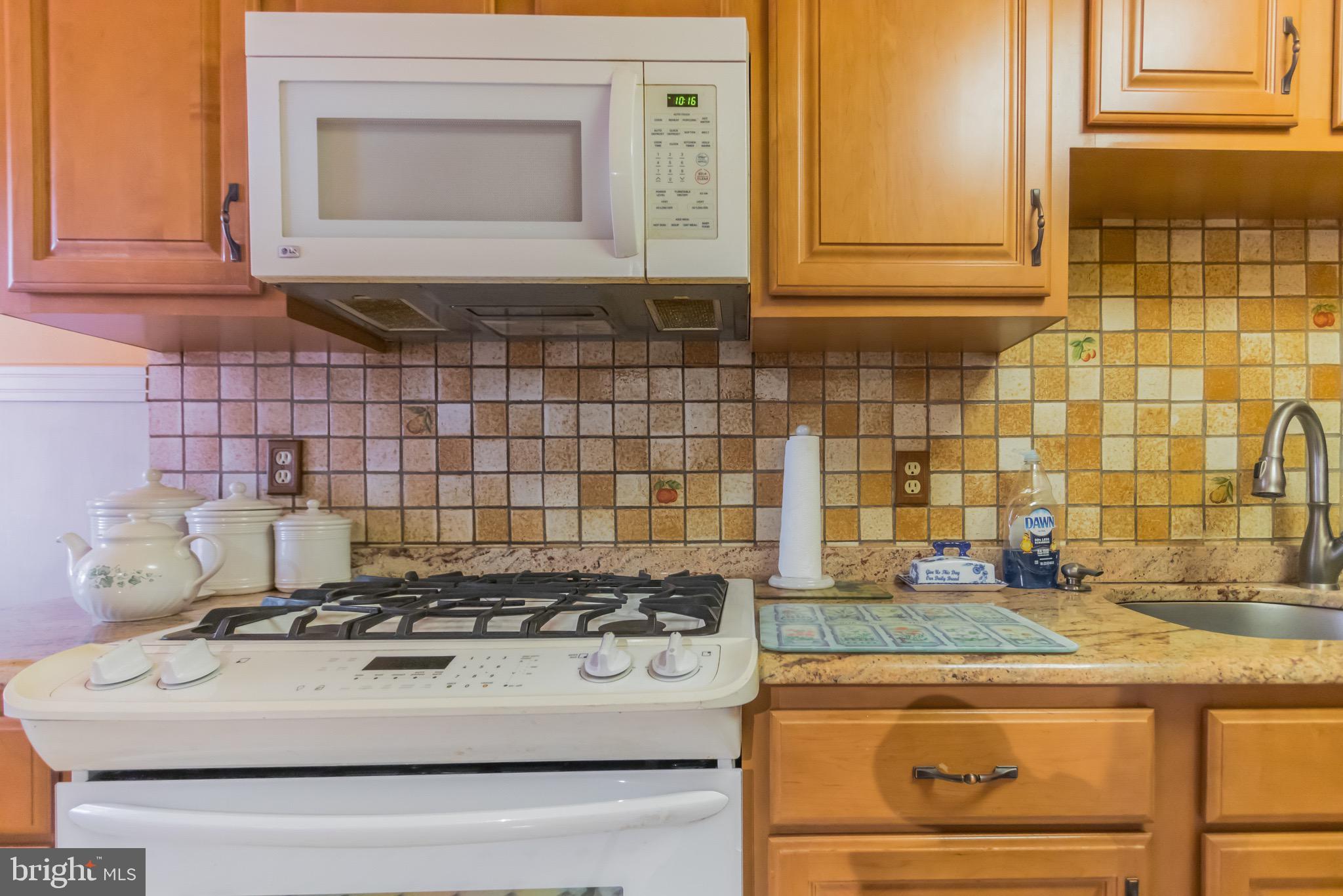 955 Grant Road Folcroft, PA 19032 - Photo 12 of 30