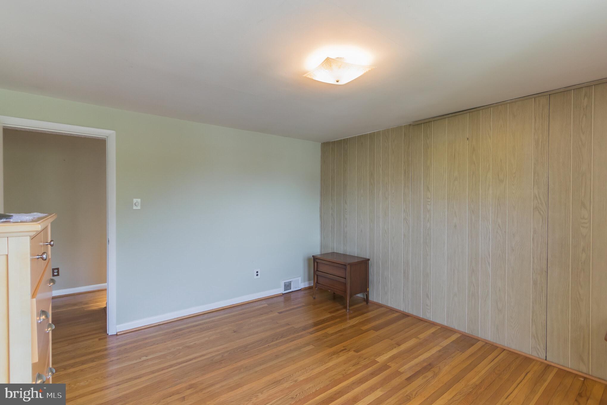 955 Grant Road Folcroft, PA 19032 - Photo 22 of 30
