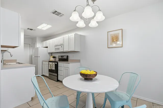 $1,500 | 6126 Celtic, San Antonio, TX 78240