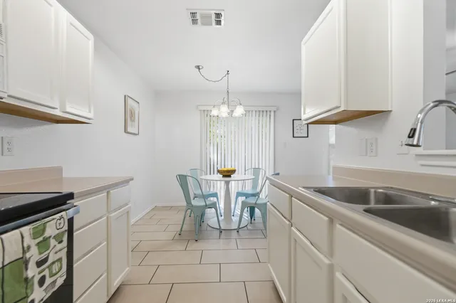 $1,500 | 6126 Celtic, San Antonio, TX 78240