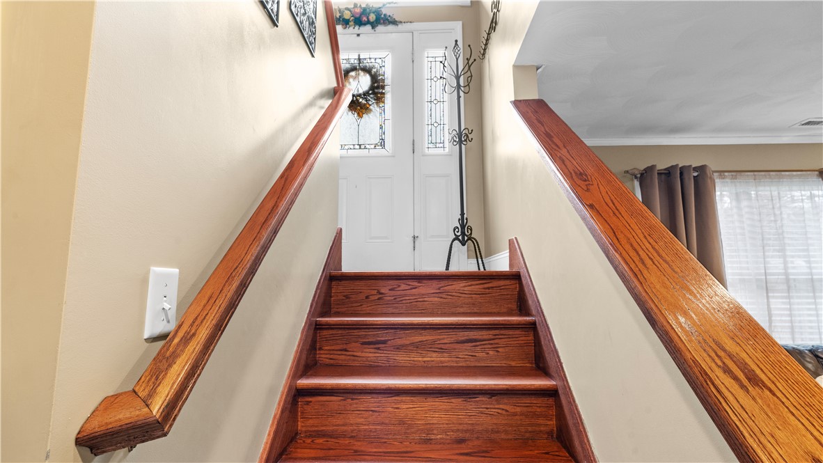 9 Kenneth Avenue Warwick, RI 02889 - Photo 20 of 37