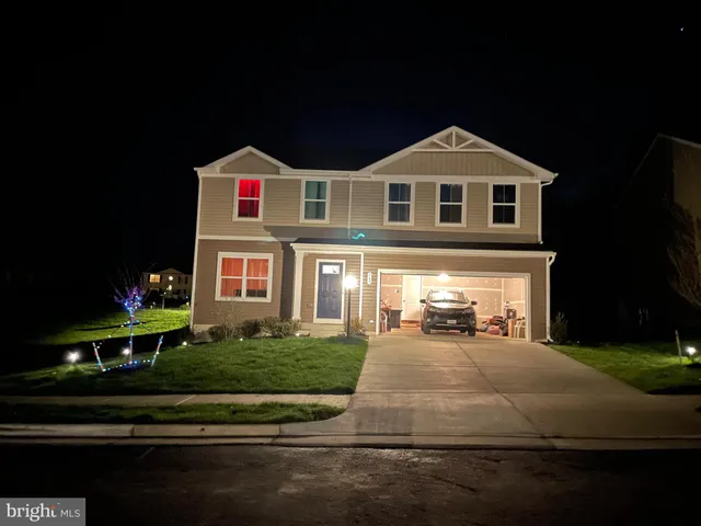 $2,500 | 163 Emmet Street, Middletown, VA 22645