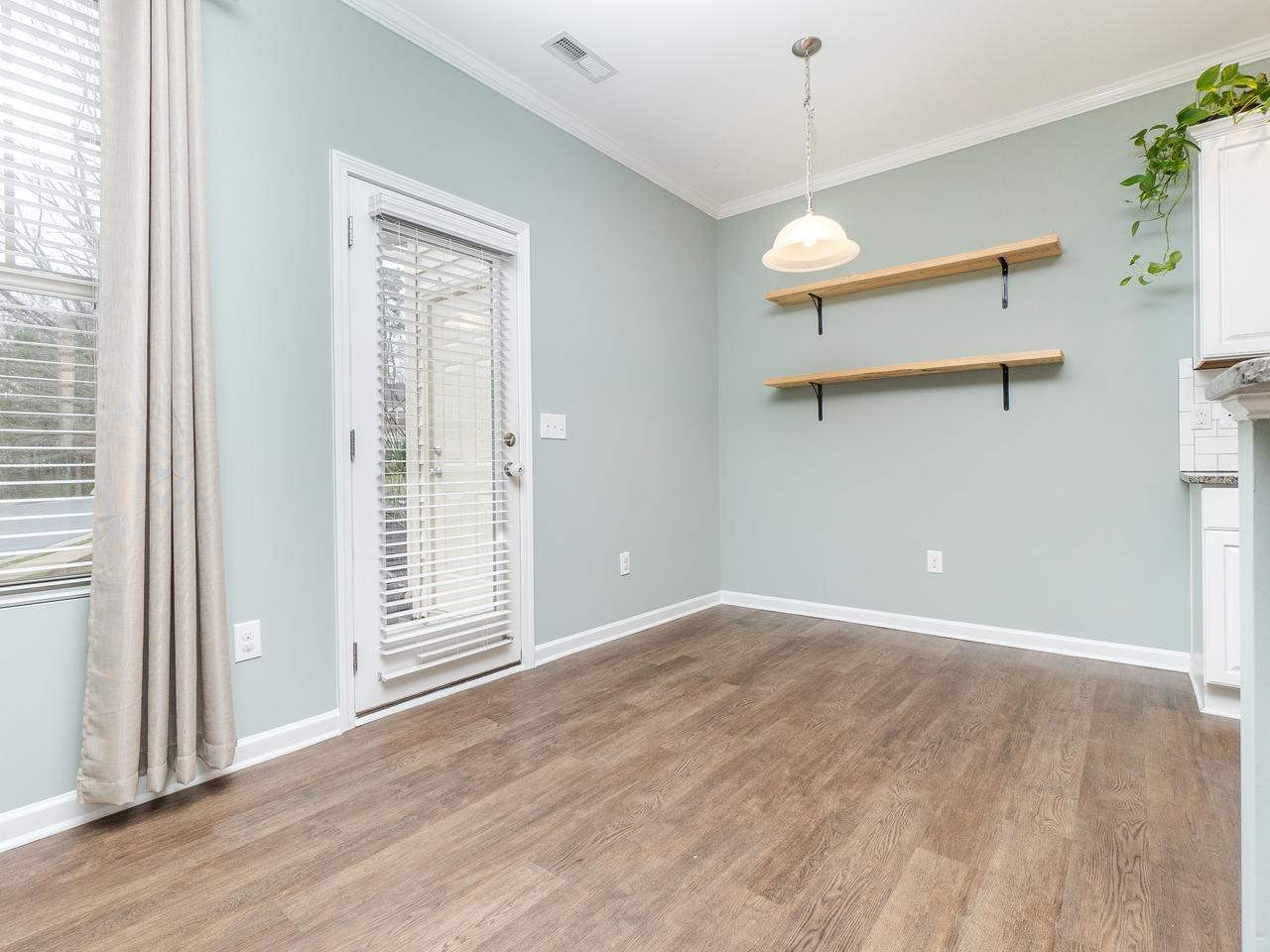 111 Deacon Ridge Street Wake Forest, NC 27587 - Photo 11 of 29 Breakfast Area
