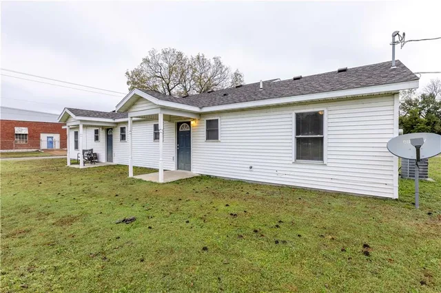 $145,000 | 507-509 West 2nd Avenue, Unit 2, Caney, KS 67333