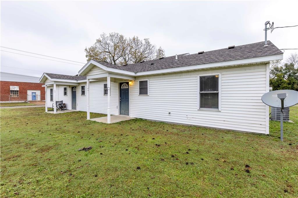 507-509 West 2nd Avenue, Unit 2 Caney, KS 67333 - Photo 24 of 27