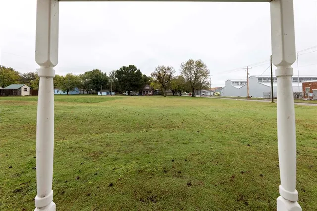 $145,000 | 507-509 West 2nd Avenue, Unit 2, Caney, KS 67333