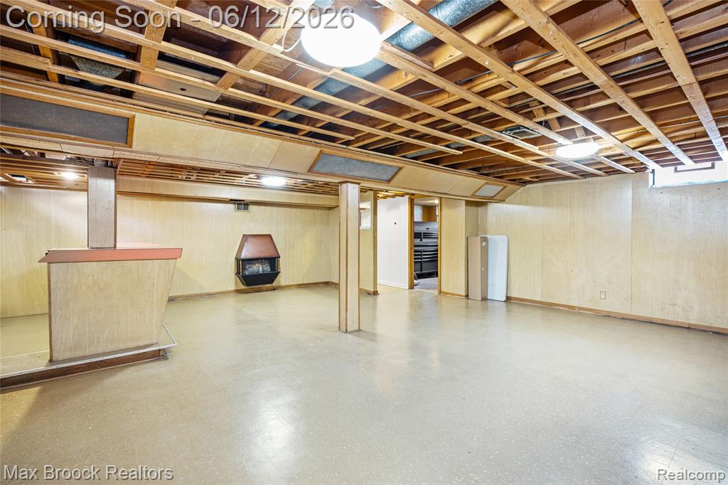 1918 Massoit Road Royal Oak, MI 48073 - Photo 24 of 36
