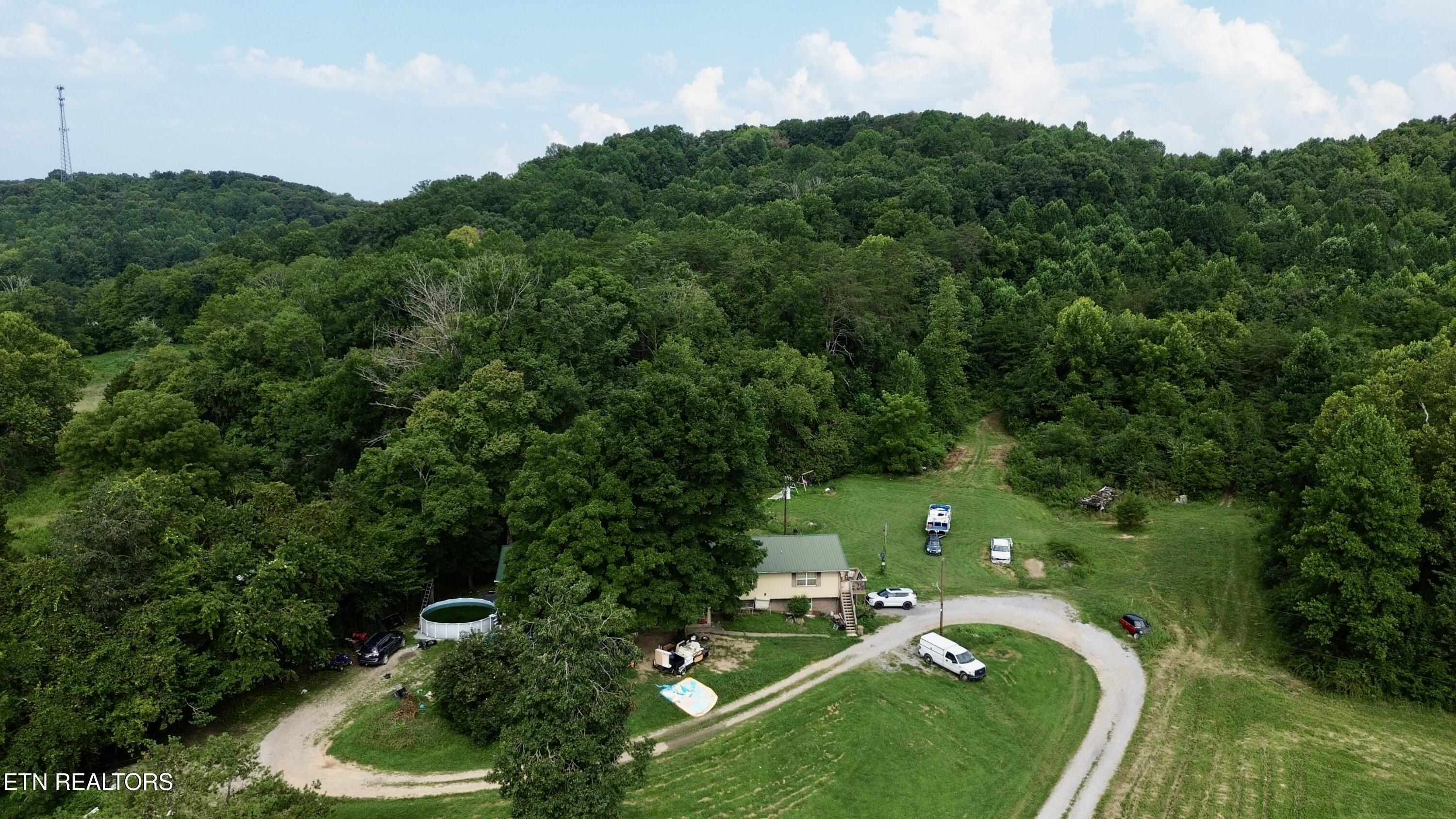 1717 West Raccoon Valley Drive Heiskell, TN 37754 - Photo 19 of 44 1-19