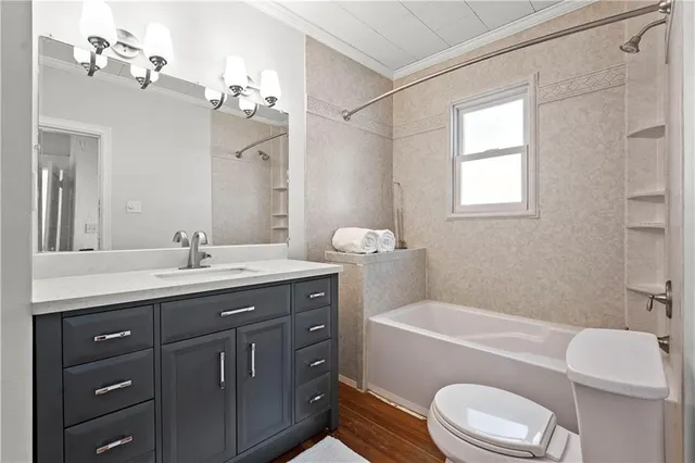 $299,000 | 3948 Mercier Street, Kansas City, MO 64111