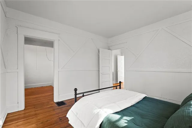 $299,000 | 3948 Mercier Street, Kansas City, MO 64111