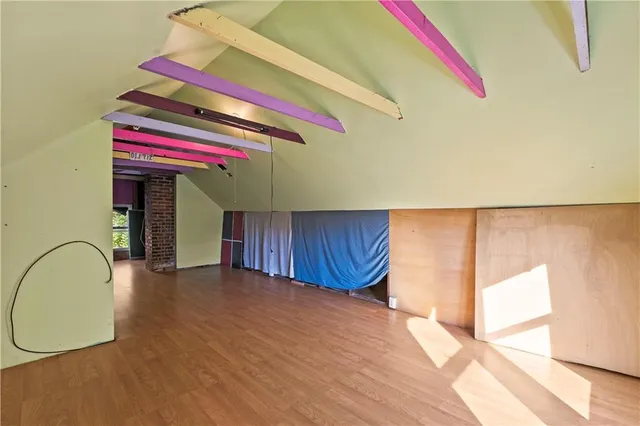 $299,000 | 3948 Mercier Street, Kansas City, MO 64111