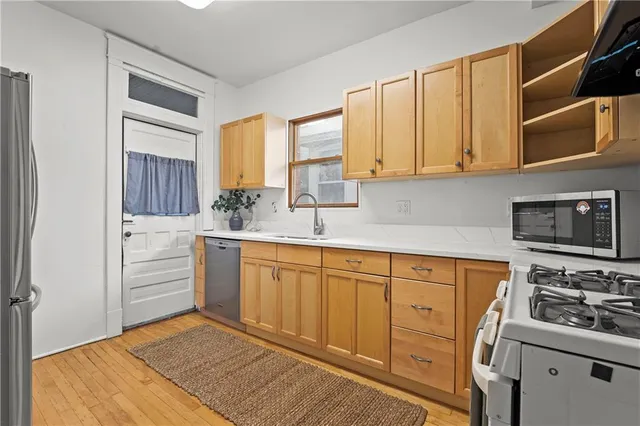 $299,000 | 3948 Mercier Street, Kansas City, MO 64111