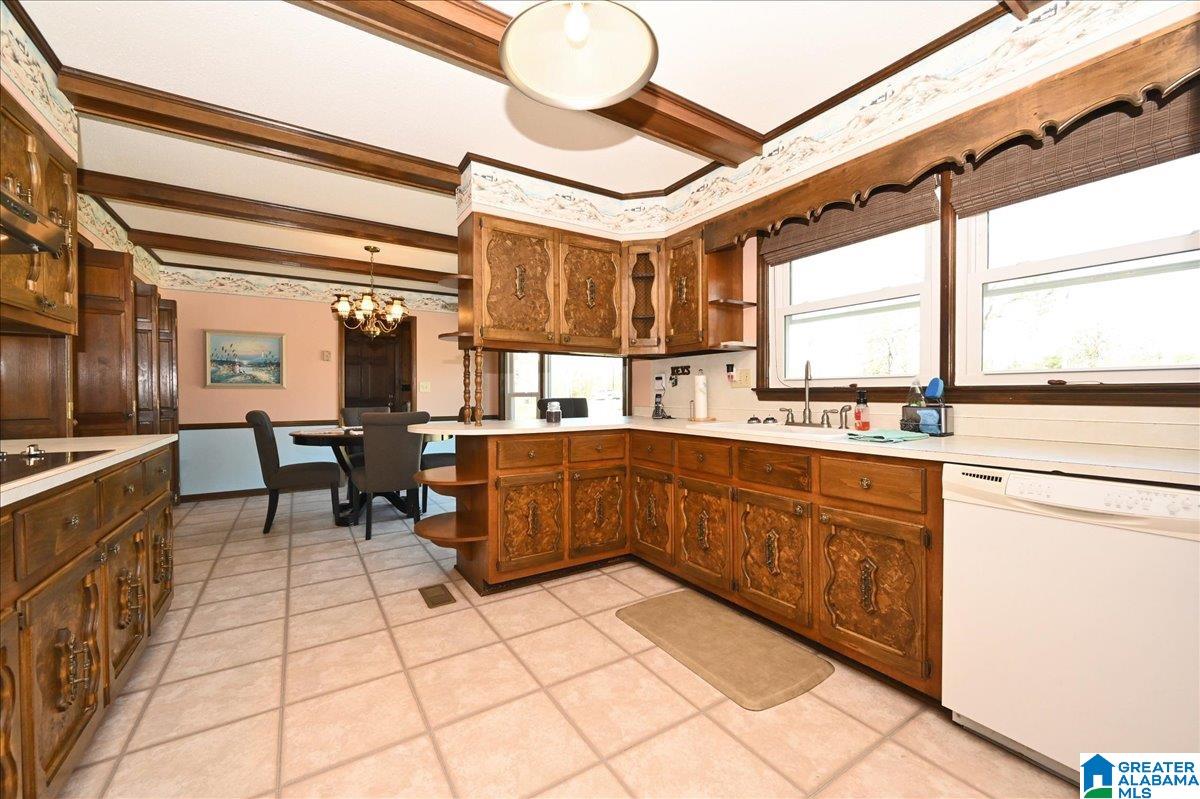 775 Old Hickory Road Warrior, AL 35180 - Photo 13 of 35