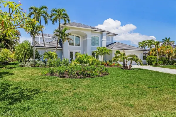 $2,295,000 | 896 Limpet Drive, Sanibel, FL 33957