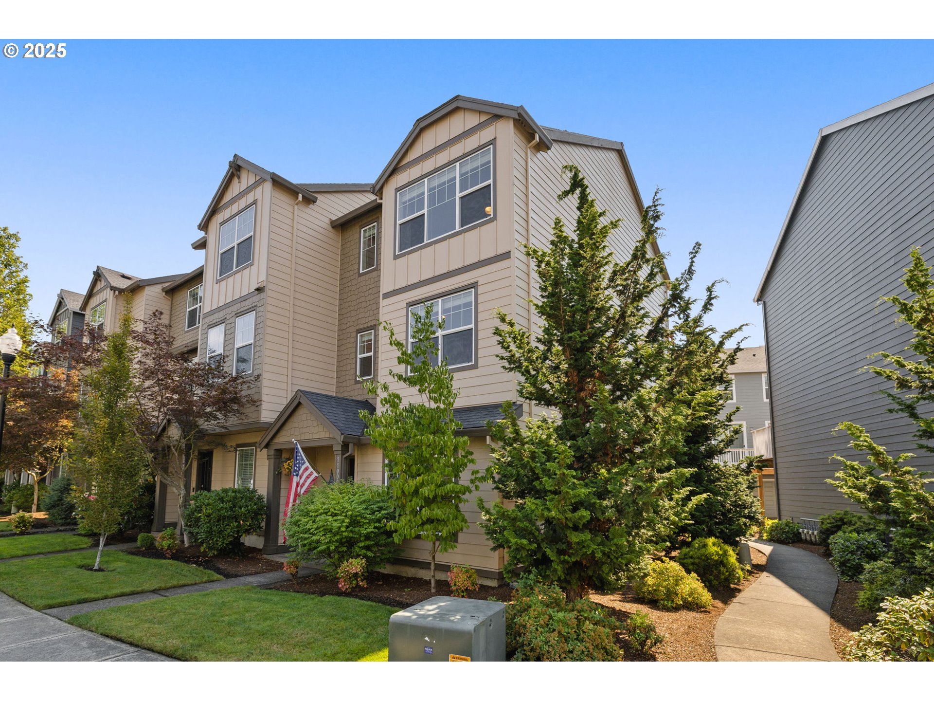 11002 Southwest Sage Terrace Portland, OR 97223 - Photo 4 of 36