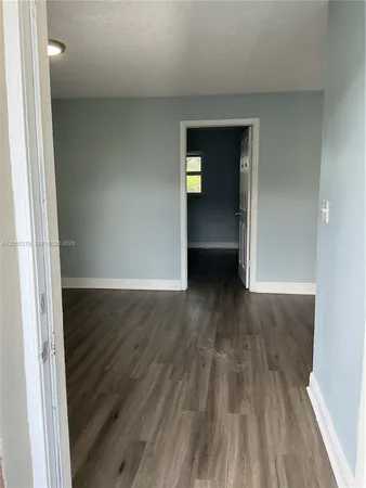 $1,600 | 2137 Hayes Street, Unit 18, Hollywood, FL 33020