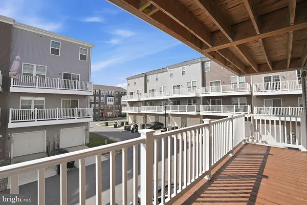 $3,200 | 10501 John Glenn Street, Lanham, MD 20706