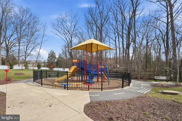 $3,200 | 10501 John Glenn Street, Lanham, MD 20706