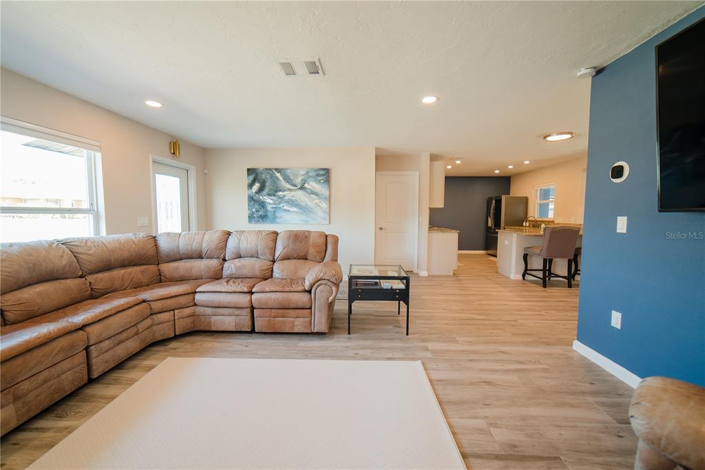 35 Stanford Road Venice, FL 34293 - Photo 11 of 40