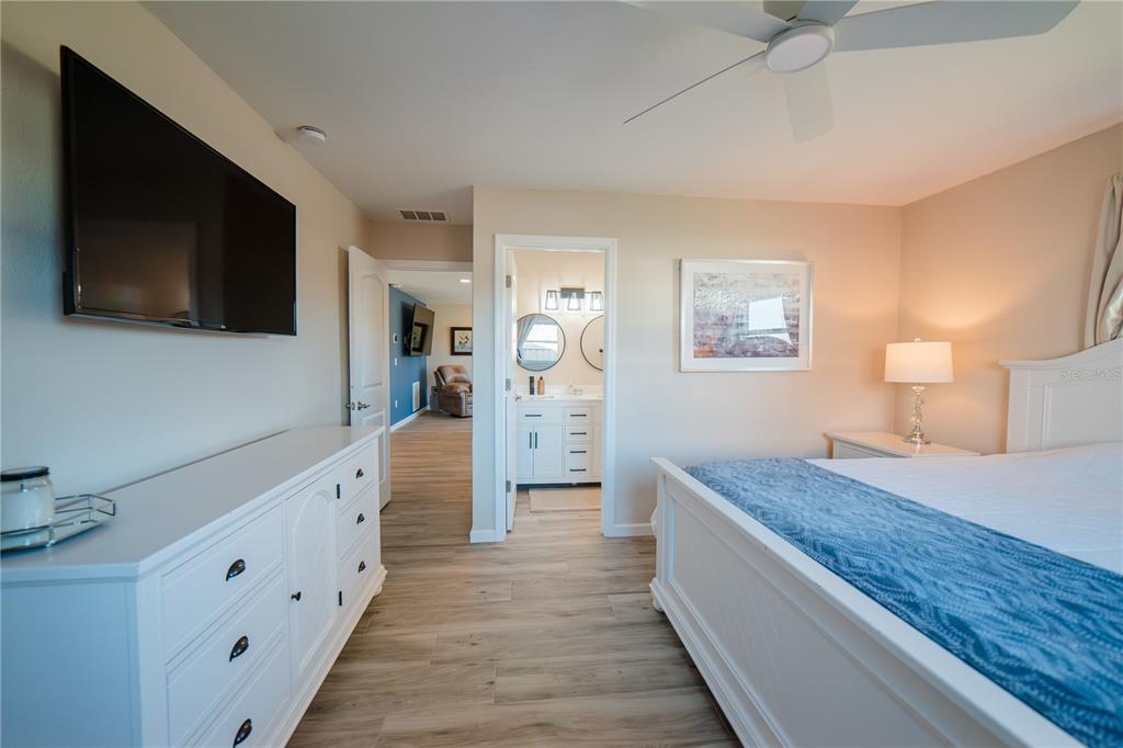 35 Stanford Road Venice, FL 34293 - Photo 16 of 40