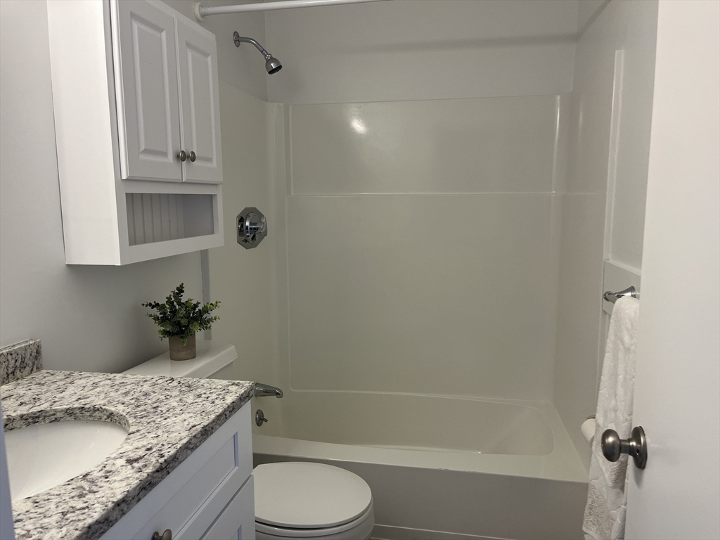 49 Spencer Road, Unit 30H Boxborough, MA 01719 - Photo 13 of 20 Gallery Image 13