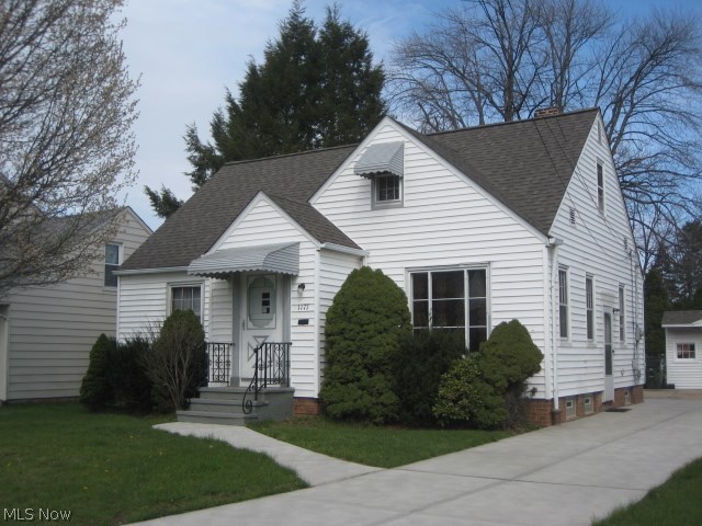 1177 South Green Road Cleveland, OH 44121 - Photo 1 of 22 Gallery Image 1