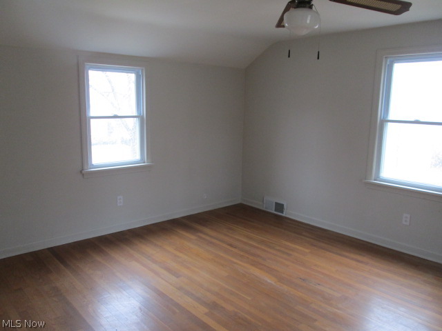 1139 Haselton Road Cleveland Heights, OH 44121 - Photo 10 of 12